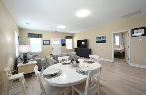 East Hill House | Cottage on 10th Cozy Retreat Near Downtown & Beach