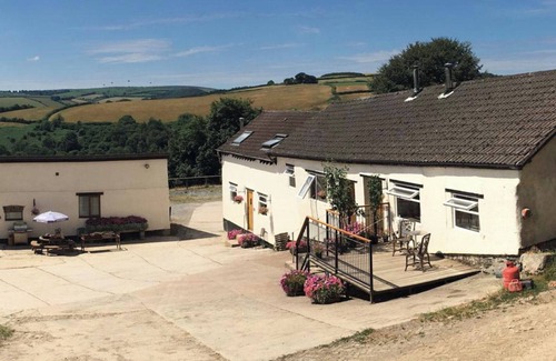 Exmoor National Park Cottage | Cottage on Exmoor - Sleeps 8 & Parking