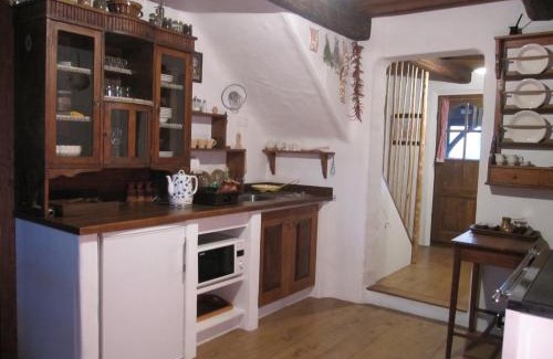 Gornja Stubica Apartment | Cottage on Hill