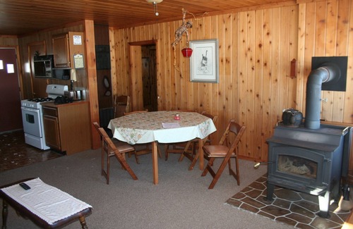 Boyne City Cottage | Cottage on Lake Charlevoix near Boyne City, 2nd best lake in USA! Shore Station