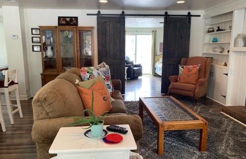 Newbury House | Cottage on Stoneycreek Acres, Our Family Farm
