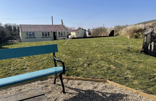 Freshwater East Cottage | Cottage On The Beach