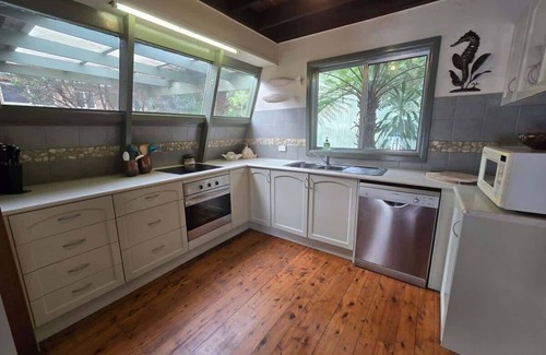 Burrill Lake House | Cottage On The Lake S