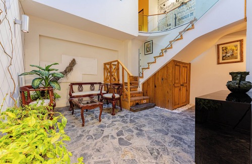 Anahuac House | Cottage Style Suite with Jacuzzi near Polanco