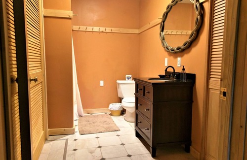 Charlotte Hotel | Cottage Suite located in the most beautiful area in New England!