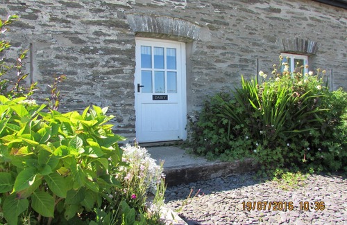 Boncath Cottage | Cottage The Stable room at Wernddofn