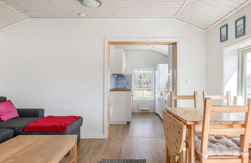 Hamneda House | Cottage with a view of Hängasjön | SE06014