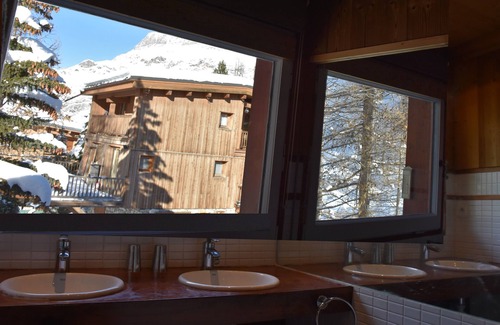 Val-d'Isere Ski Chalet | Cottage with garden and terrace