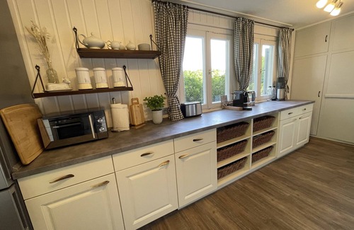 Sudheide House | Cottage with pond on 16.000m² in nature