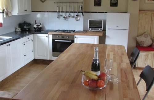 Plouray House | Cottage with Pool In Plouray, Between Pontivy And Rostrenen, Morbihan, Brittany