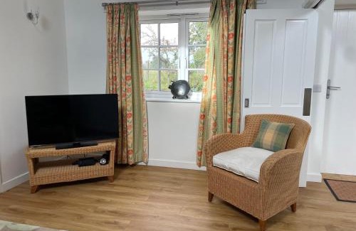 Wareham House | Cottages at Woodlands, Grooms Cottage