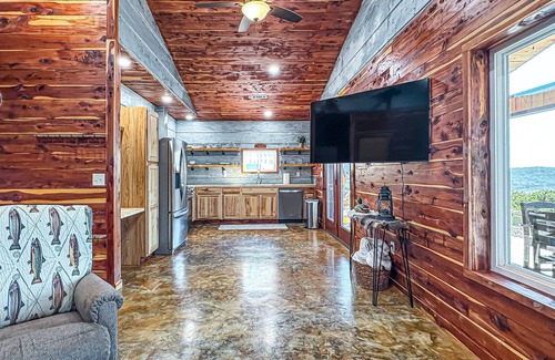 Cotter Cabin | cotter river view cabin!