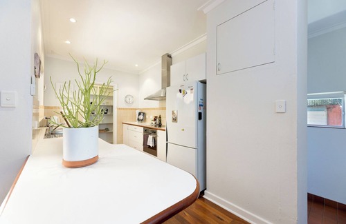 Cottesloe House | Cottesloe Artist’s Retreat - Executive Escapes