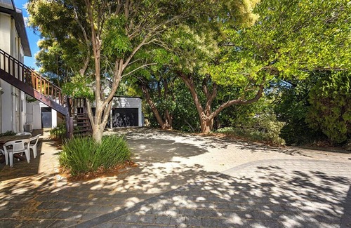 Cottesloe Apartment | Cottesloe Beach Deluxe Apartment - Executive Escapes