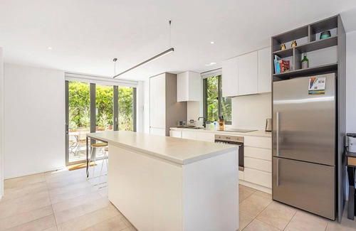 Cottesloe Apartment | Cottesloe Horizons - Executive Escapes