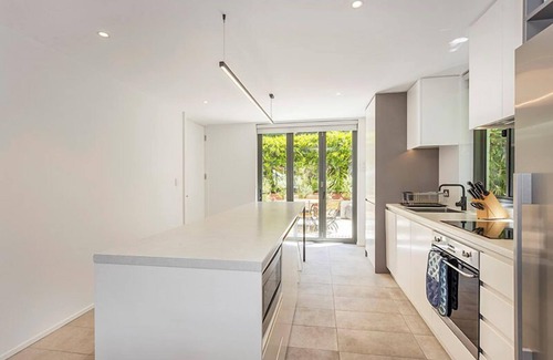 Cottesloe Apartment | Cottesloe Horizons - Executive Escapes