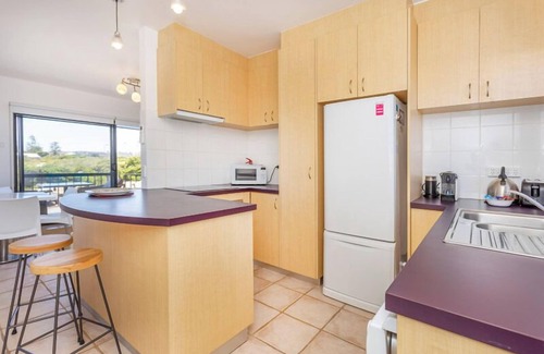 Cottesloe Apartment | Cottesloe Marine Apartment - Executive Escapes