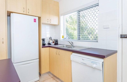 Cottesloe Apartment | Cottesloe Marine Apartment - Executive Escapes