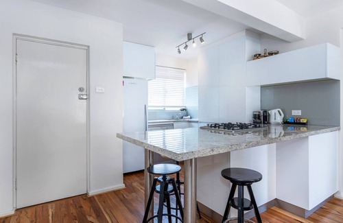 Cottesloe Apartment | Cottesloe Seadragon Apartment
