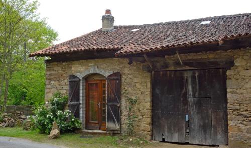 Saint-Priest-sous-Aixe House | Couleurs du Daumail
