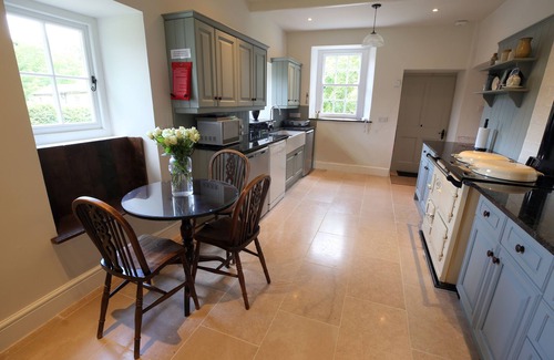Worton House | Countersett Hall, historic manor house, sleeps 7, nr Bainbridge, Askrigg & Hawes
