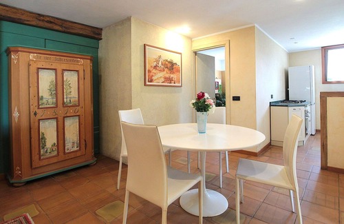 Silea House | Country Apartment Pool, Garden, Treviso