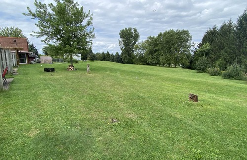 Teeds Grove Apartment | Country Apartment Rental in an Outdoor Paradise!