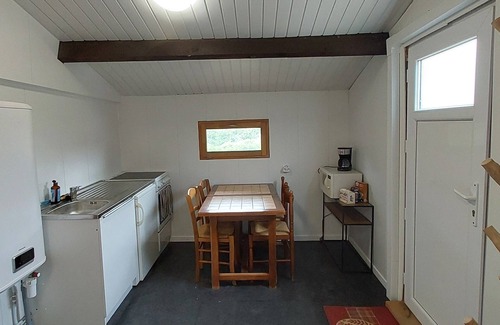 Saint-Martin-le-Mault Ski Chalet | Country cottage surrounded by horses, sheep and rabbits