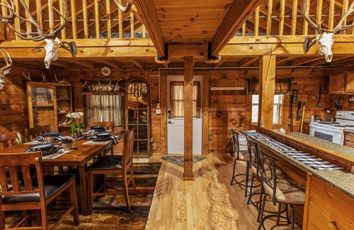 Marshland Cabin | Country Cabin Guest House