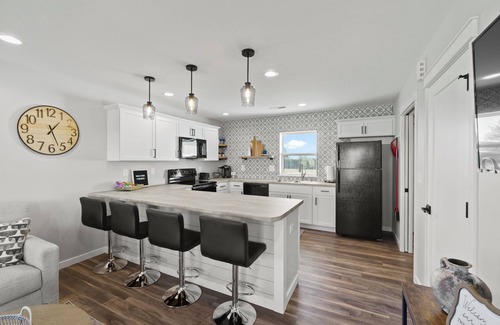 Washington House | Country Club Cottages - 1703