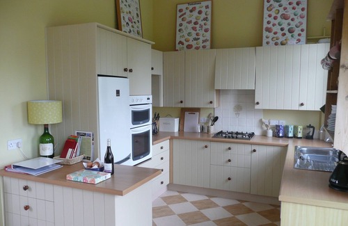 Stuppington House | Country cottage near Canterbury, shared use of tennis court & pool, dog friendly