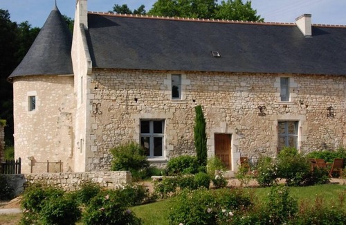 Pouzay House | Country Cottage of the XIXth century in a domain of the XIVth century-Pond-Fishing