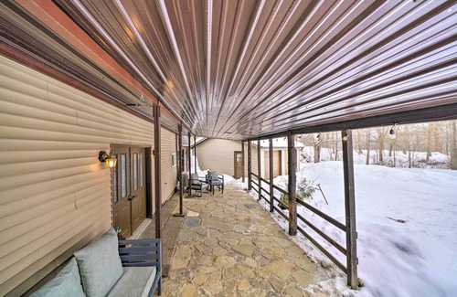 Cambridge Springs Cottage | Country Escape w/Fire Pit Near French Creek!