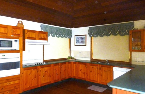 Bandon Grove House | Country escape with all the comforts of home.