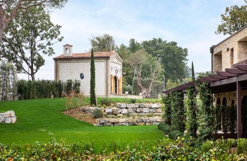 Castel San Pietro Terme House | COUNTRY HOUSE OLIVETO SUL LAGO