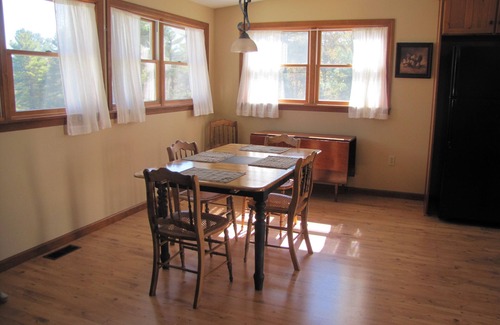 Clarence House | Country Home, 3 bedrooms, 30 Minutes From Penn State