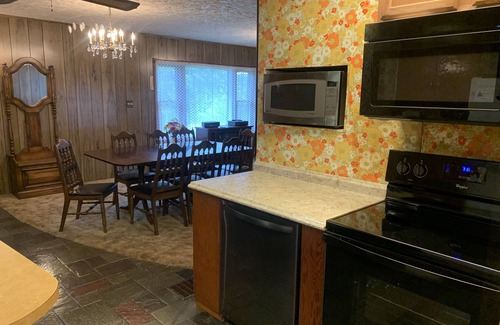 Vergennes House | Country Home for the Family