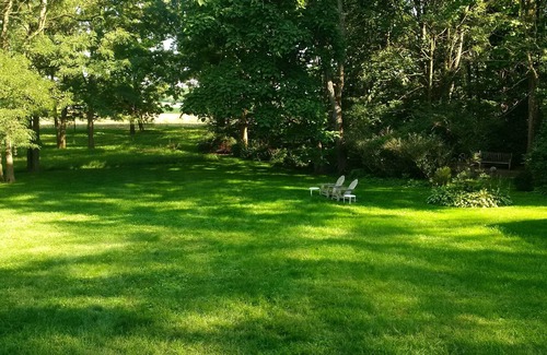Stuyvesant House | Country home in a park-like setting, perfect for private enjoyment.