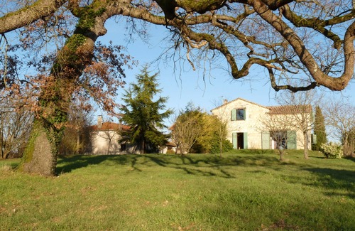 Boudy-de-Beauregard Cottage | COUNTRY HOUSE AND CHAPEL