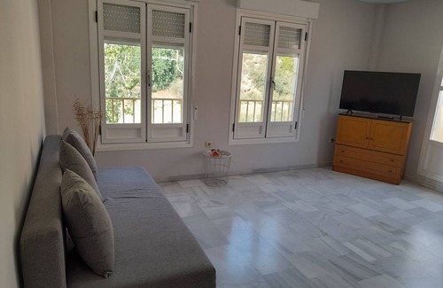 Macael House | Country House 'Bulevar' with Mountain View, Wi-Fi and Air Conditioning