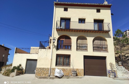 Morella House | Country House 'Casa Azul' with Mountain View, Private Terrace and Wi-Fi