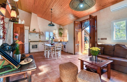 Pedreguer House | Country House 'El Castellet De L'Ocaive' with Mountain View, Wi-Fi and Air Conditioning
