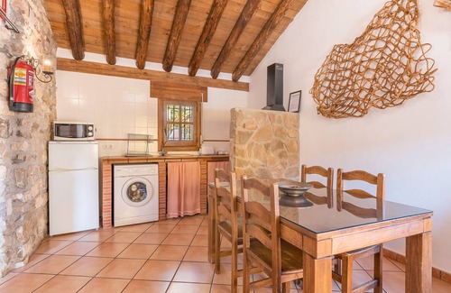 Castril House | Country House 'El Patio Casa Rural' with Mountain View, Wi-Fi and Air Conditioning