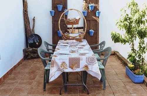 Montoro House | Country House 'Experience Alpacas in Andalucia' with Mountain View