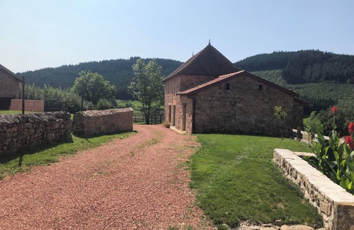 Saint-Racho House | Country house facing the hills