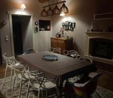 La Chapelle-Blanche Villa | country house with pool