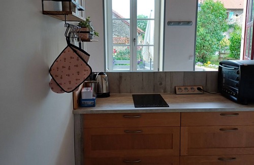Eguilly House | Country house in Auxois, ideal for family, pets welcome.