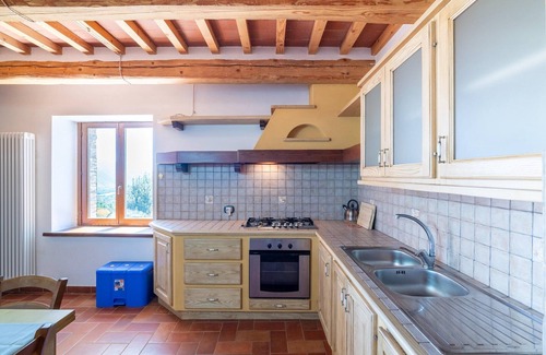Cagli Apartment | Country House in Cagli with Pool and Views
