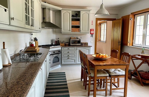 Santa Maria do Castelo House | Country House in Montalvo