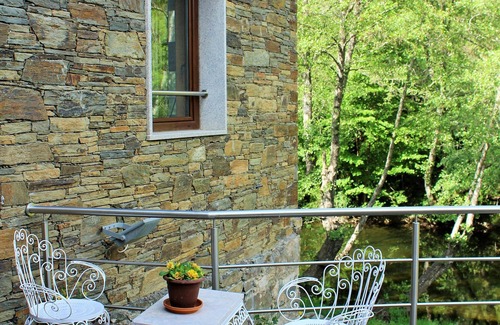 Braganca House | Country house in the city